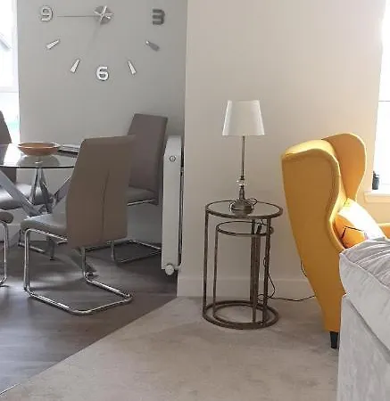 Luxurious First Floor Flat Apartment Dornoch Exterior photo